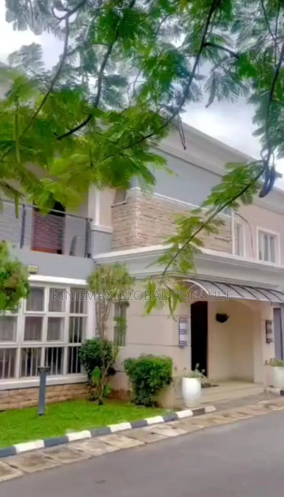 4bdrm Duplex in Utako District for sale in Utako