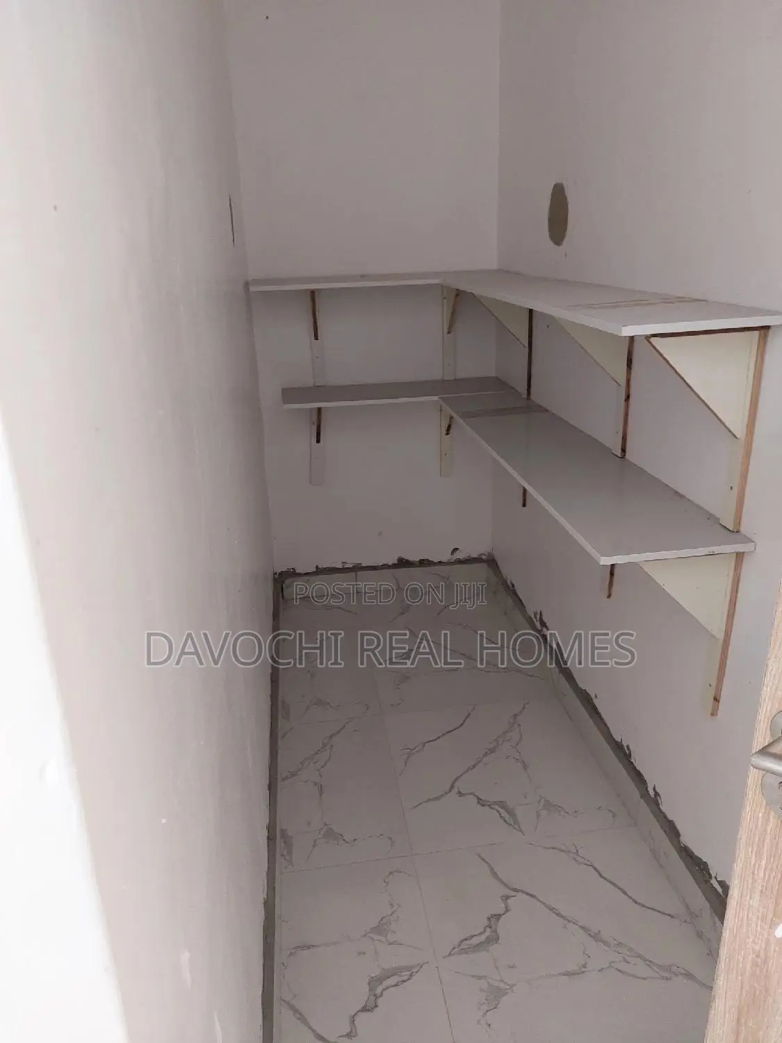 4bdrm Duplex in By Chevron Second, Lekki Phase 2 for rent in Lekki Phase 2
