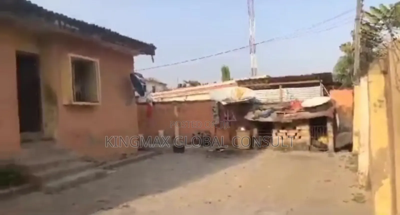 2bdrm Bungalow in Wuse Zone Abuja for sale in Wuse