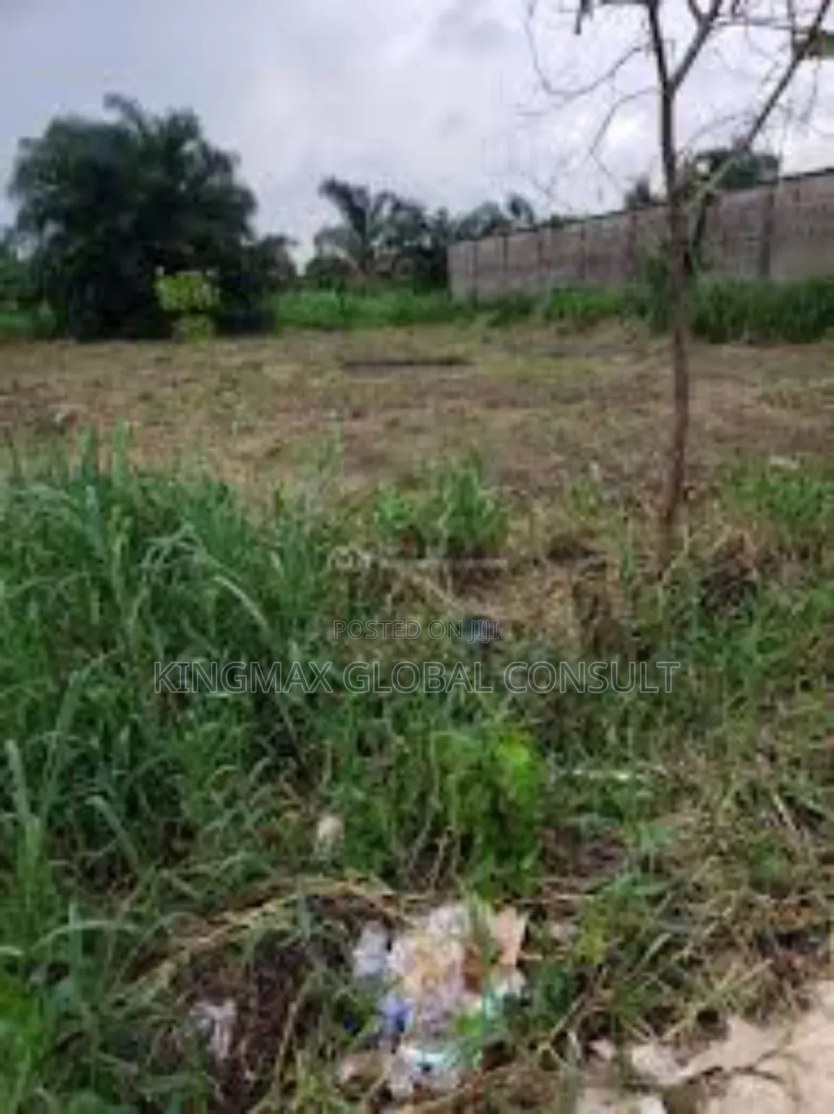 Residential Vacant Plot, 1,400sqm in Zone 1 / Wuse