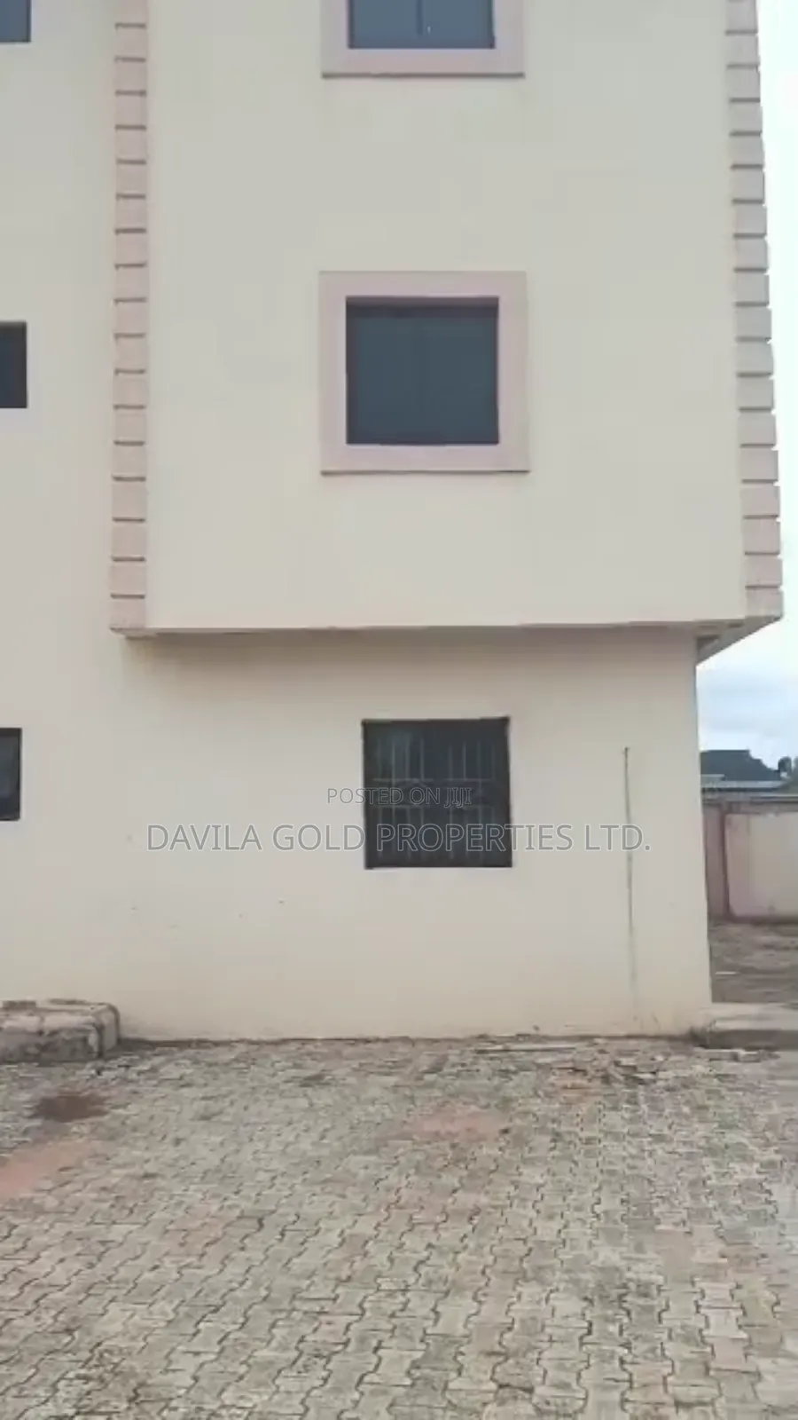 18bdrm Block of Flats in Benin City for rent in Benin City