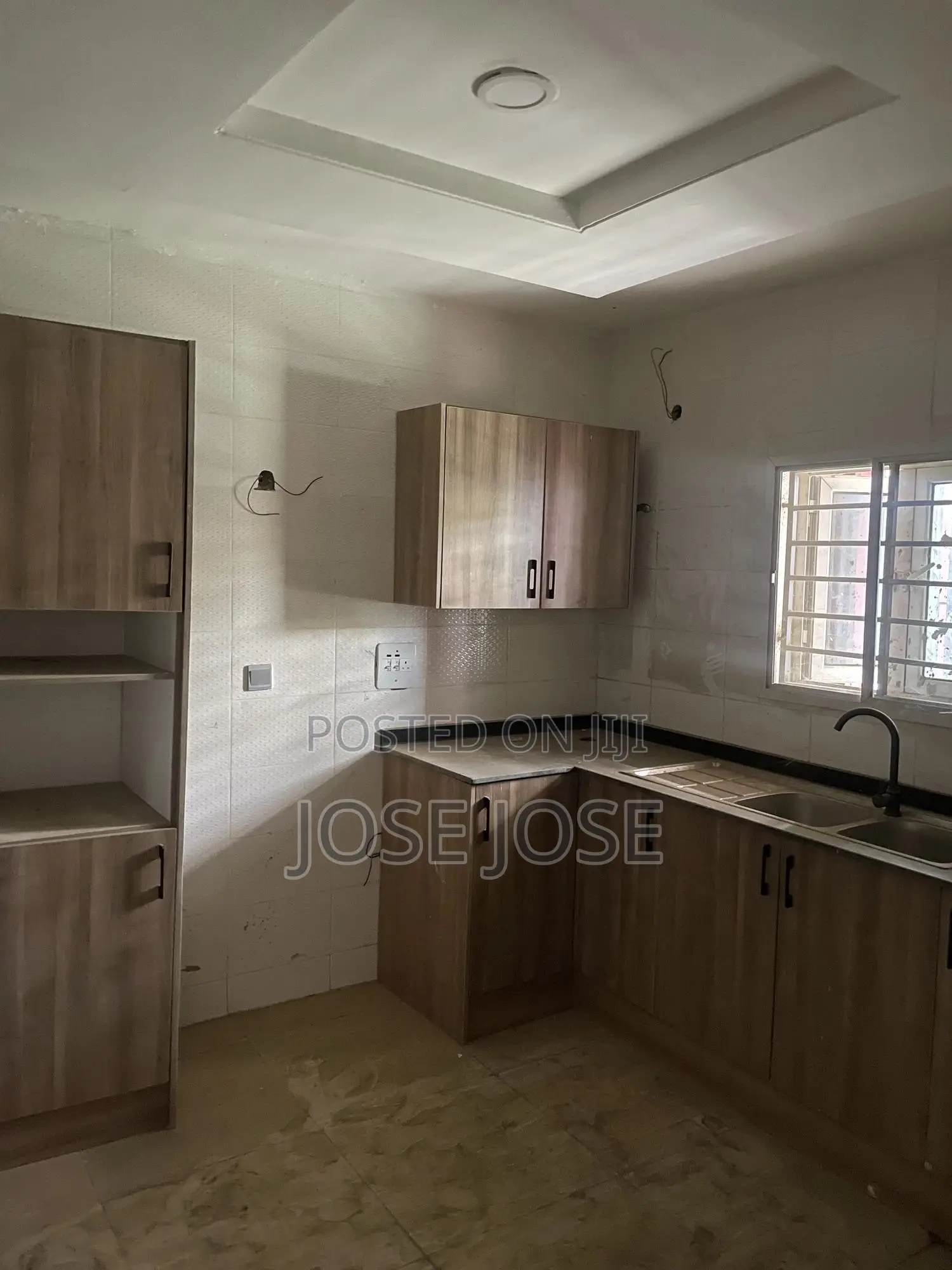 Furnished 3bdrm Block of Flats in Nil, Mbora for sale in Mbora
