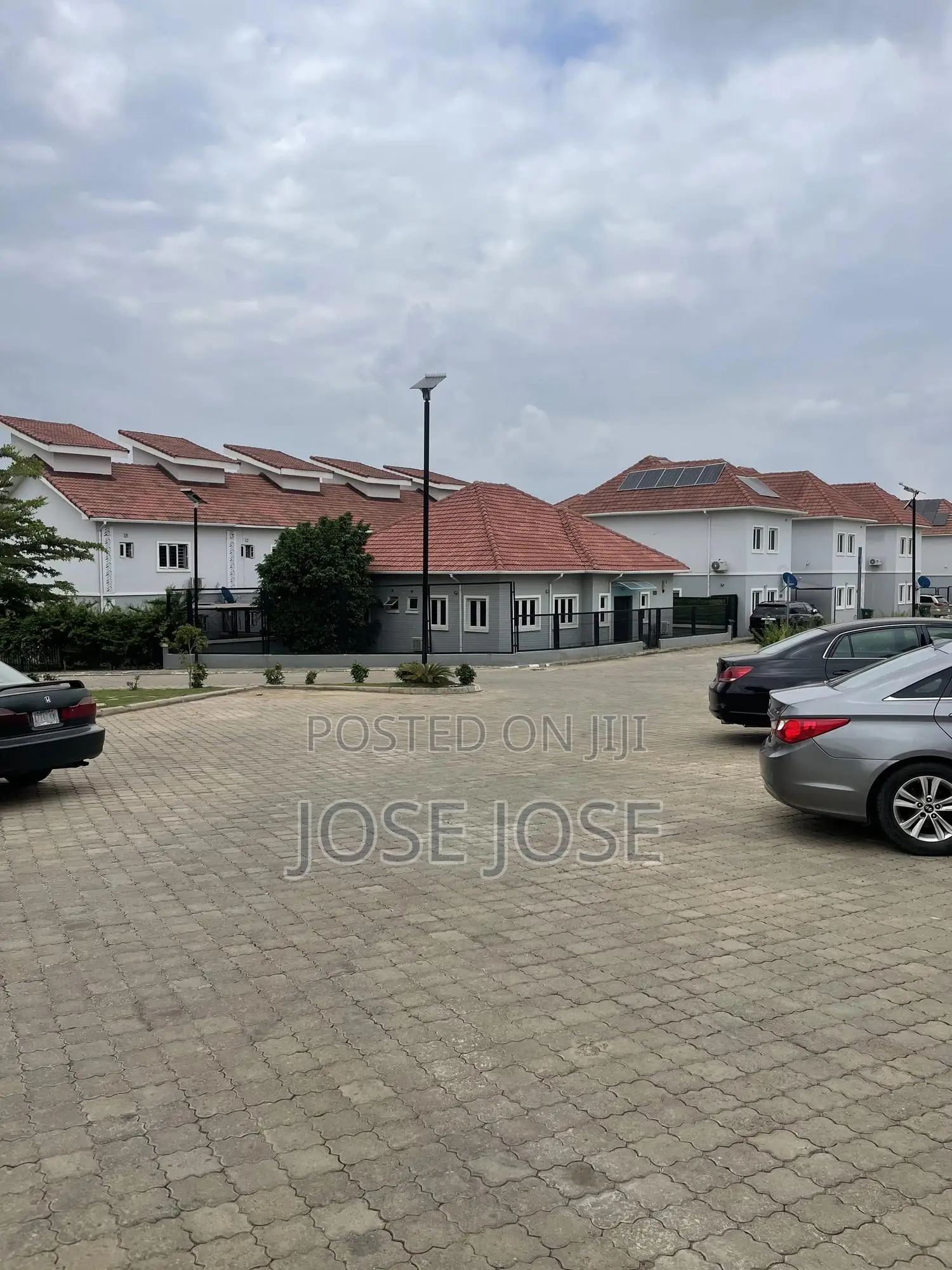 Furnished 3bdrm Block of Flats in Nil, Mbora for sale in Mbora