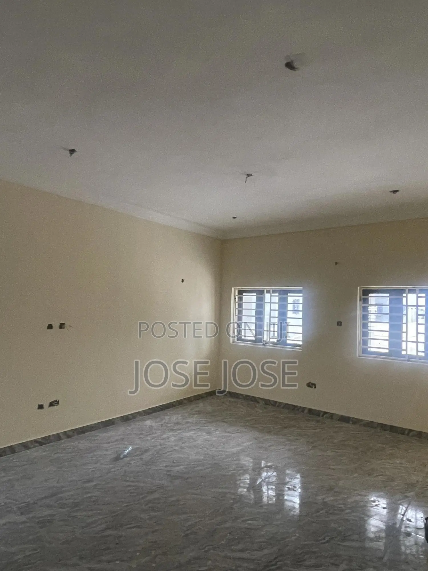 Furnished 4bdrm Duplex in Ask, Mbora for sale in Mbora