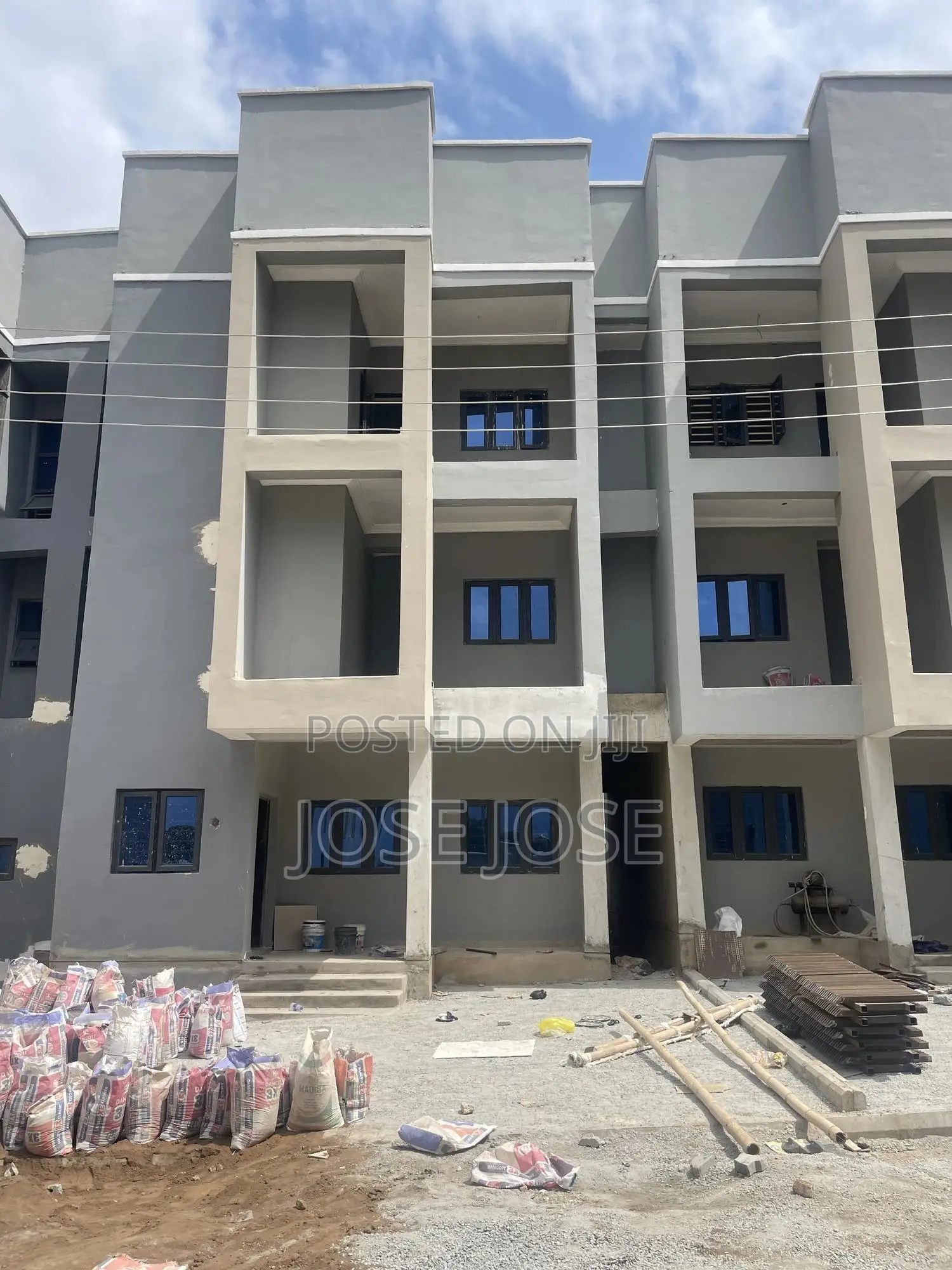 Furnished 4bdrm Duplex in Ask, Mbora for sale in Mbora