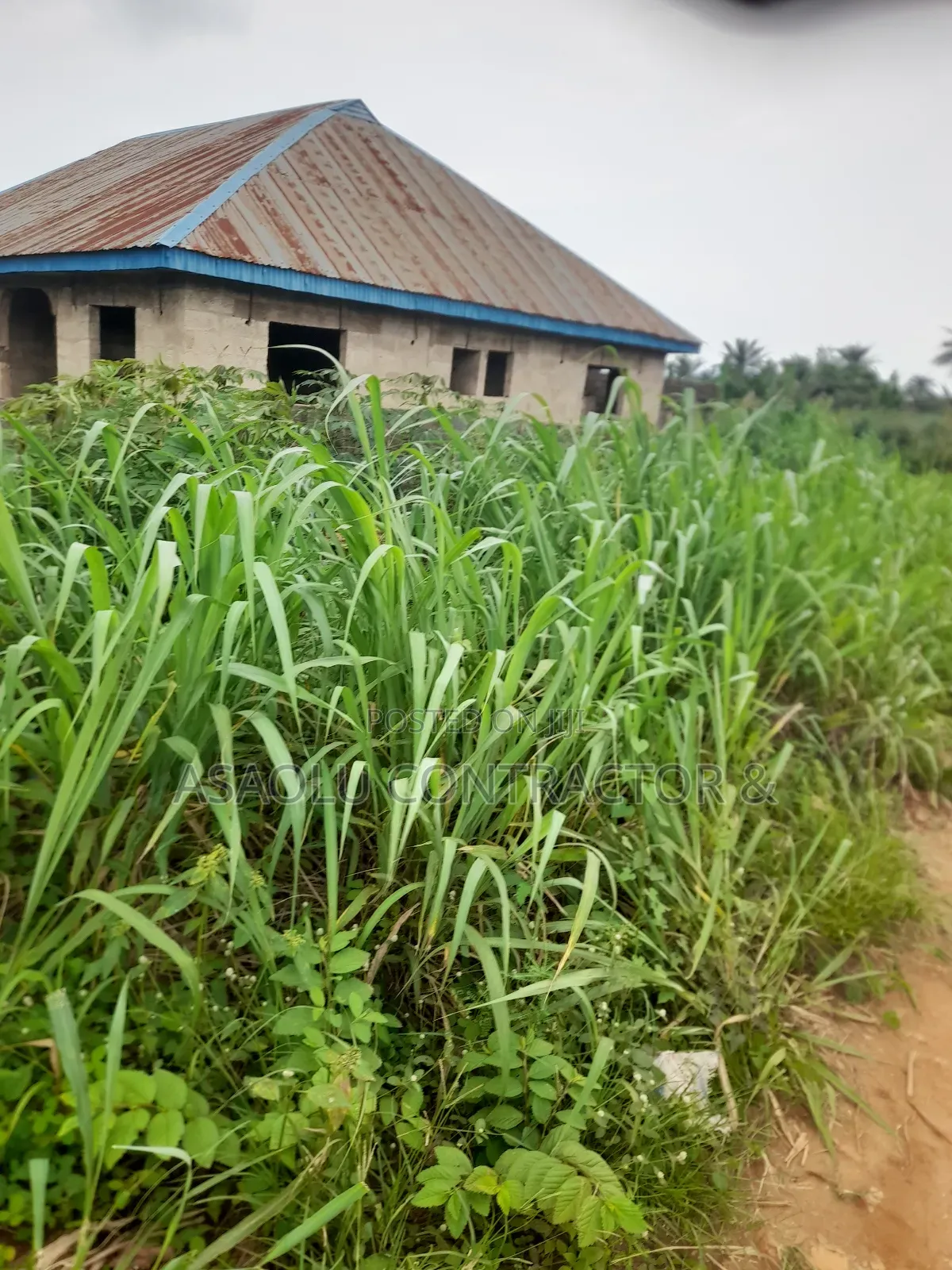 2bdrm Block Of Flats In Akure For Sale in Akure