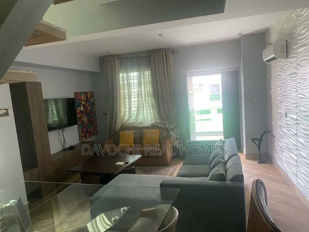 Furnished 2bdrm Duplex in Opposite Freedom Way, Lekki Phase 1 for rent in Lekki Phase 1