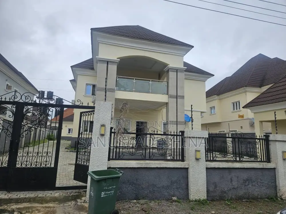 5bdrm Duplex in Gwarimpa Estate,Fct, Gwarinpa for sale in Gwarinpa