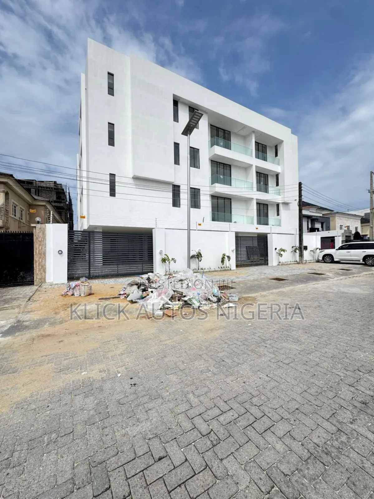 2bdrm Maisonette in Lekki for sale in Lekki