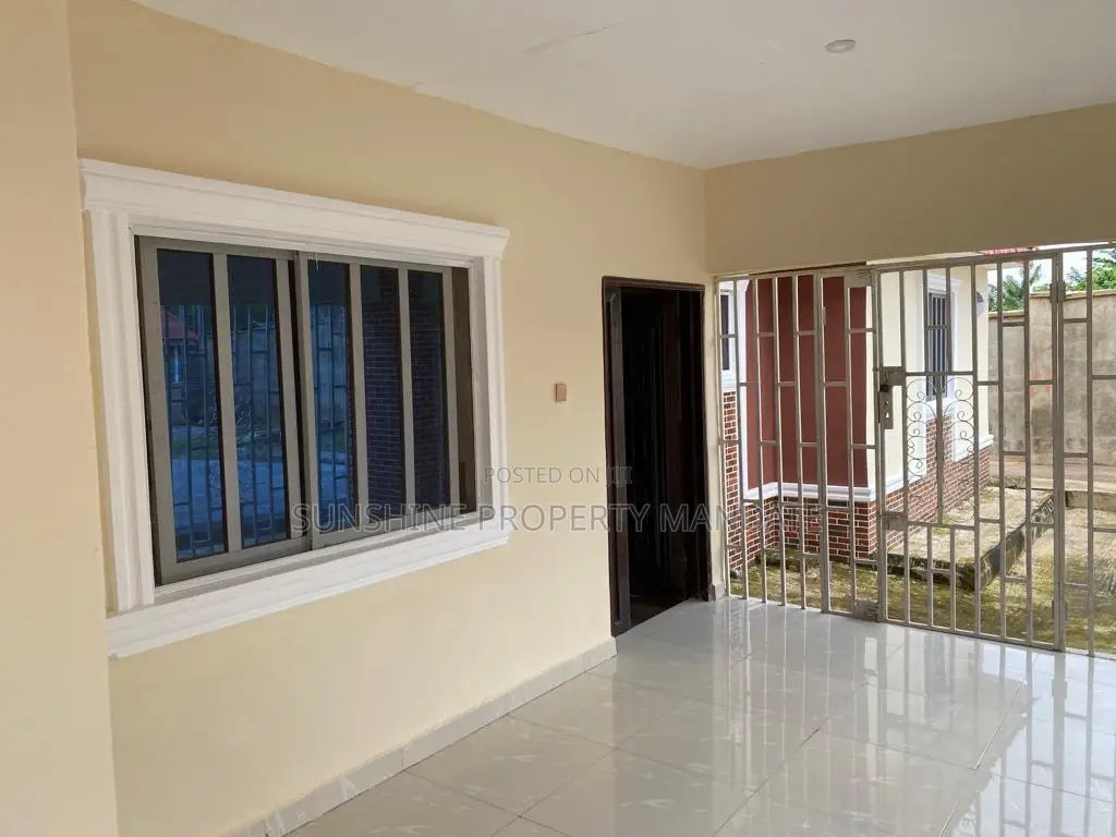 3bdrm Bungalow in Roadmaker Off Ado for sale in Akure