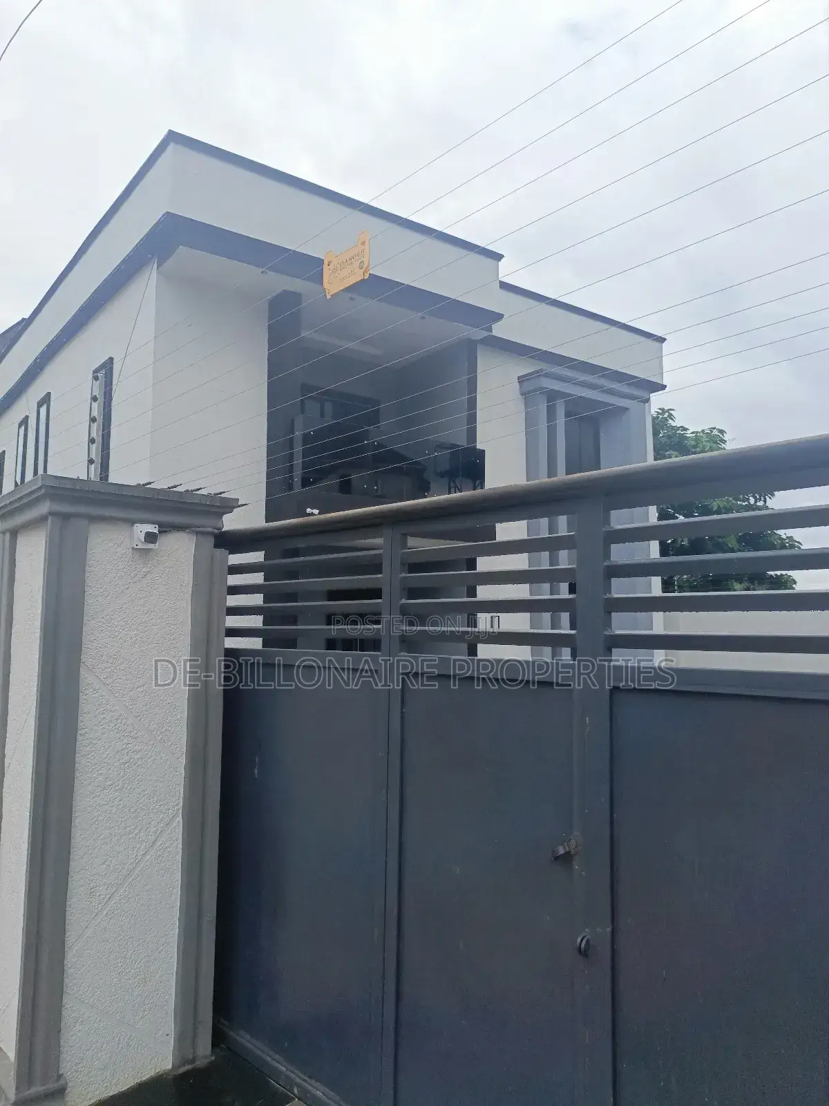 4bdrm Duplex in Mcc, Owerri for sale in Owerri