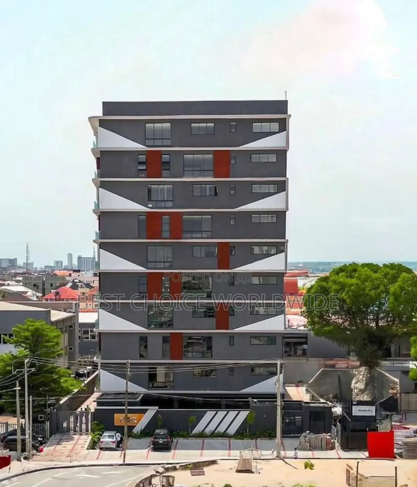 4bdrm Maisonette in Lekki Phase 1, Off for rent in Lekki Phase 1