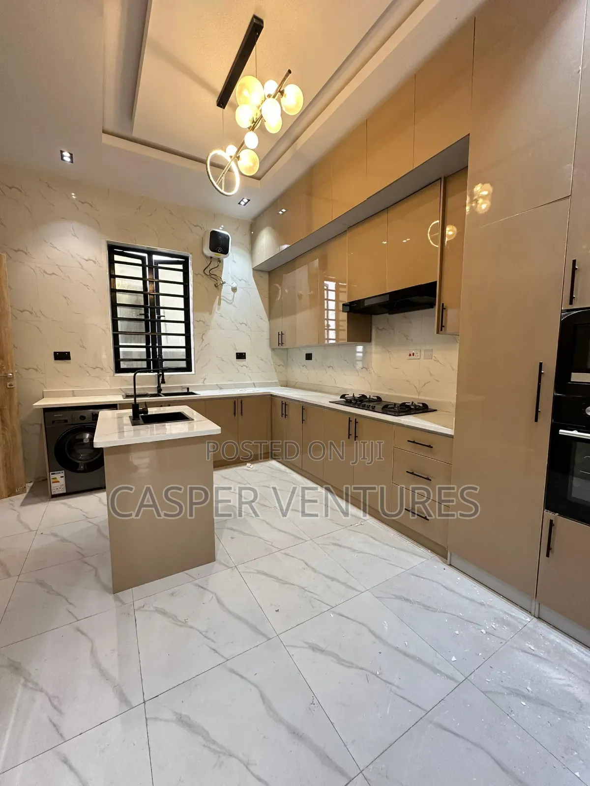 4bdrm Duplex in Royal, Lekki Phase 2 for sale in Lekki Phase 2