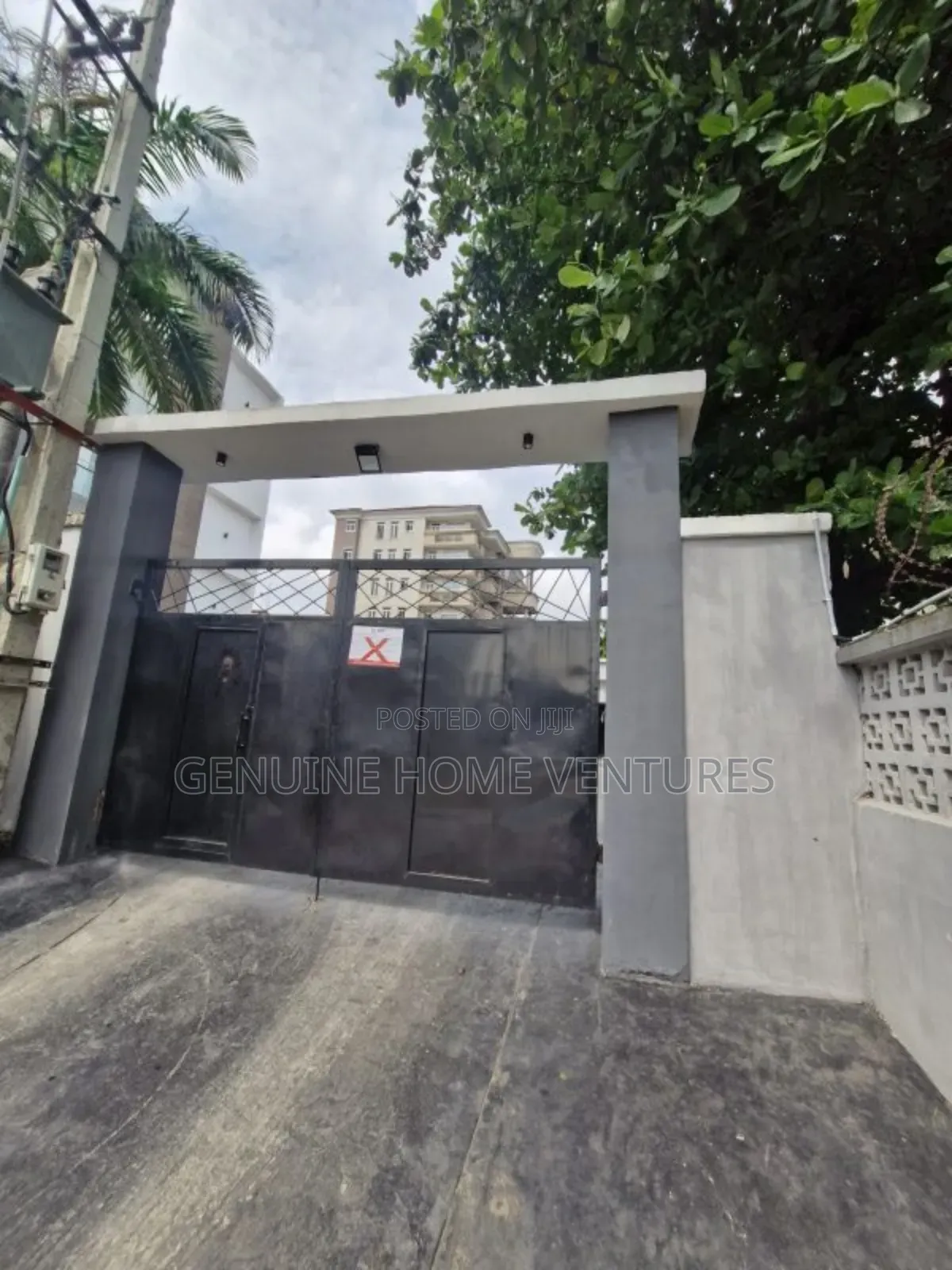 3bdrm Apartment in Victoria Island for sale in Victoria Island