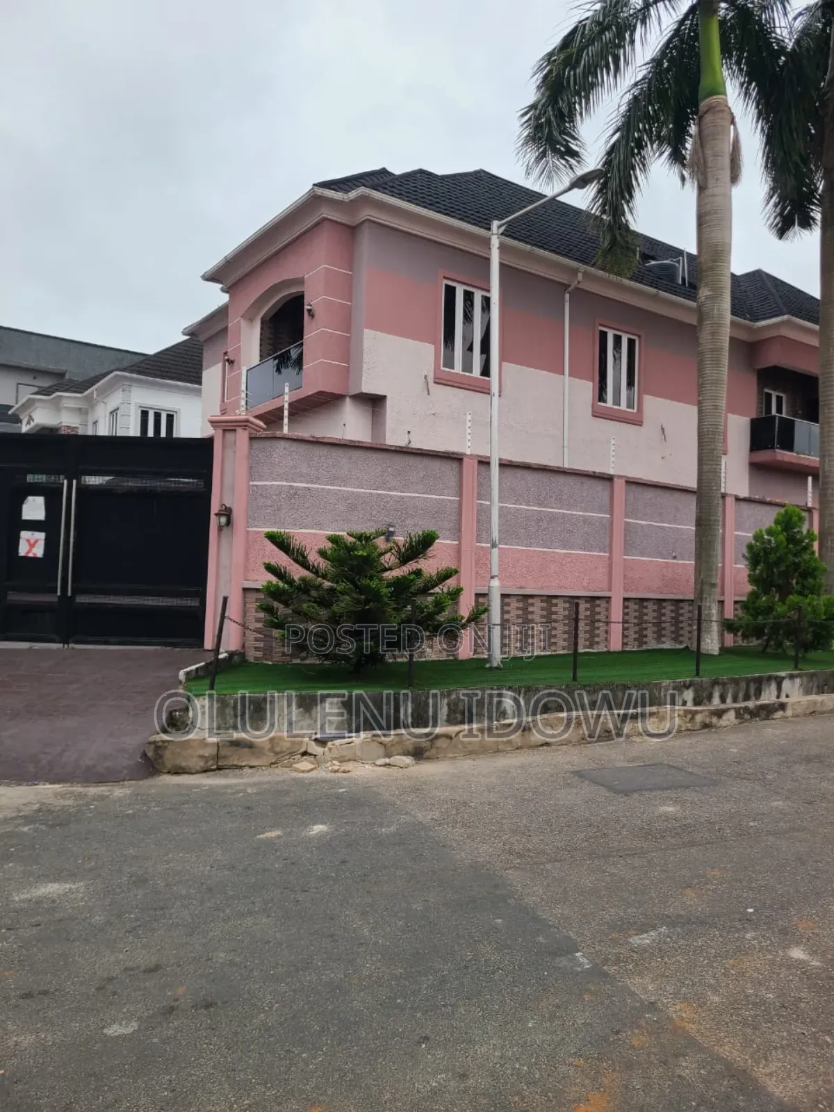 Furnished 5bdrm Duplex in GRA Phase 2 Shangisha for sale in GRA Phase 2 Shangisha