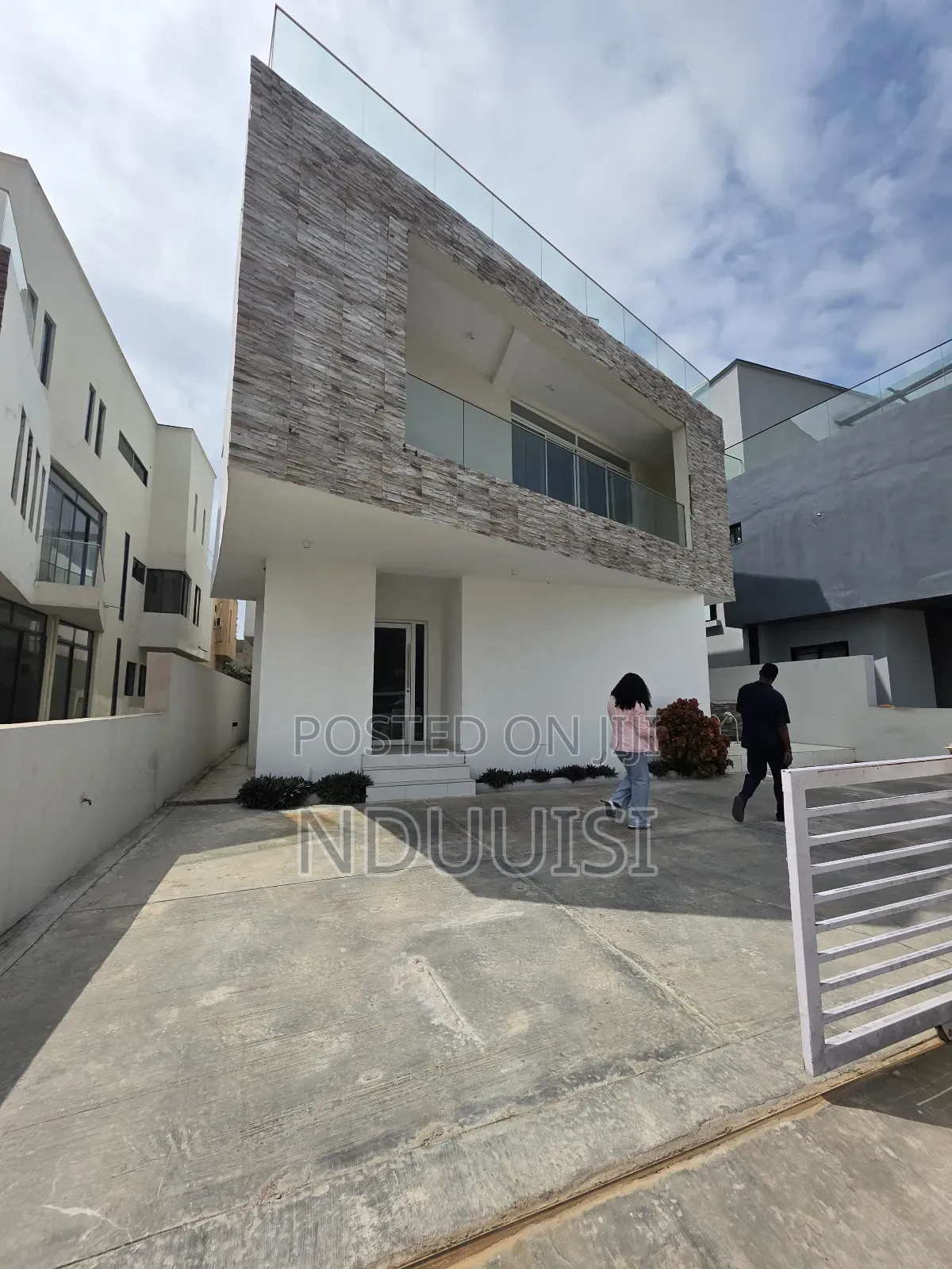 5bdrm Duplex in Lekki County Homes for sale in Lekki Phase 1