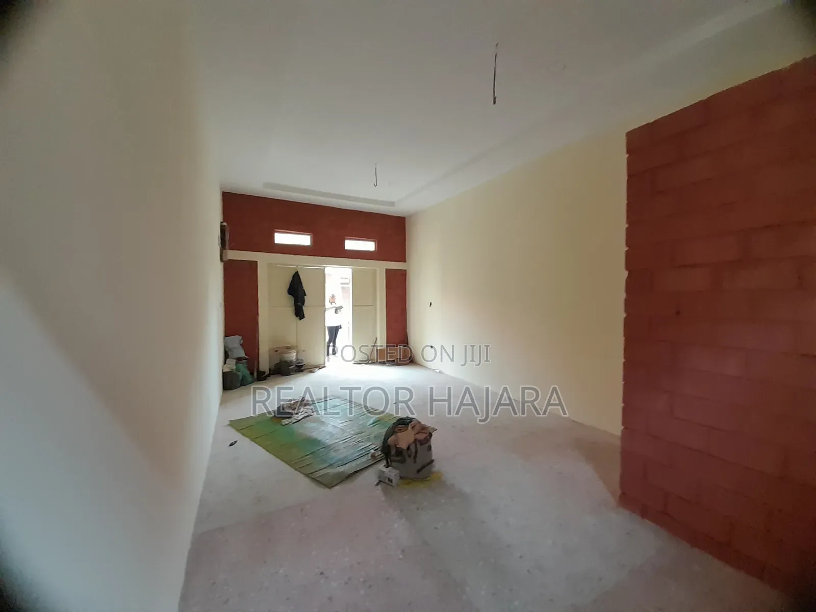 Shoping Mall Shops Available for Rent at Fo1 Market Kubwa in Kubwa