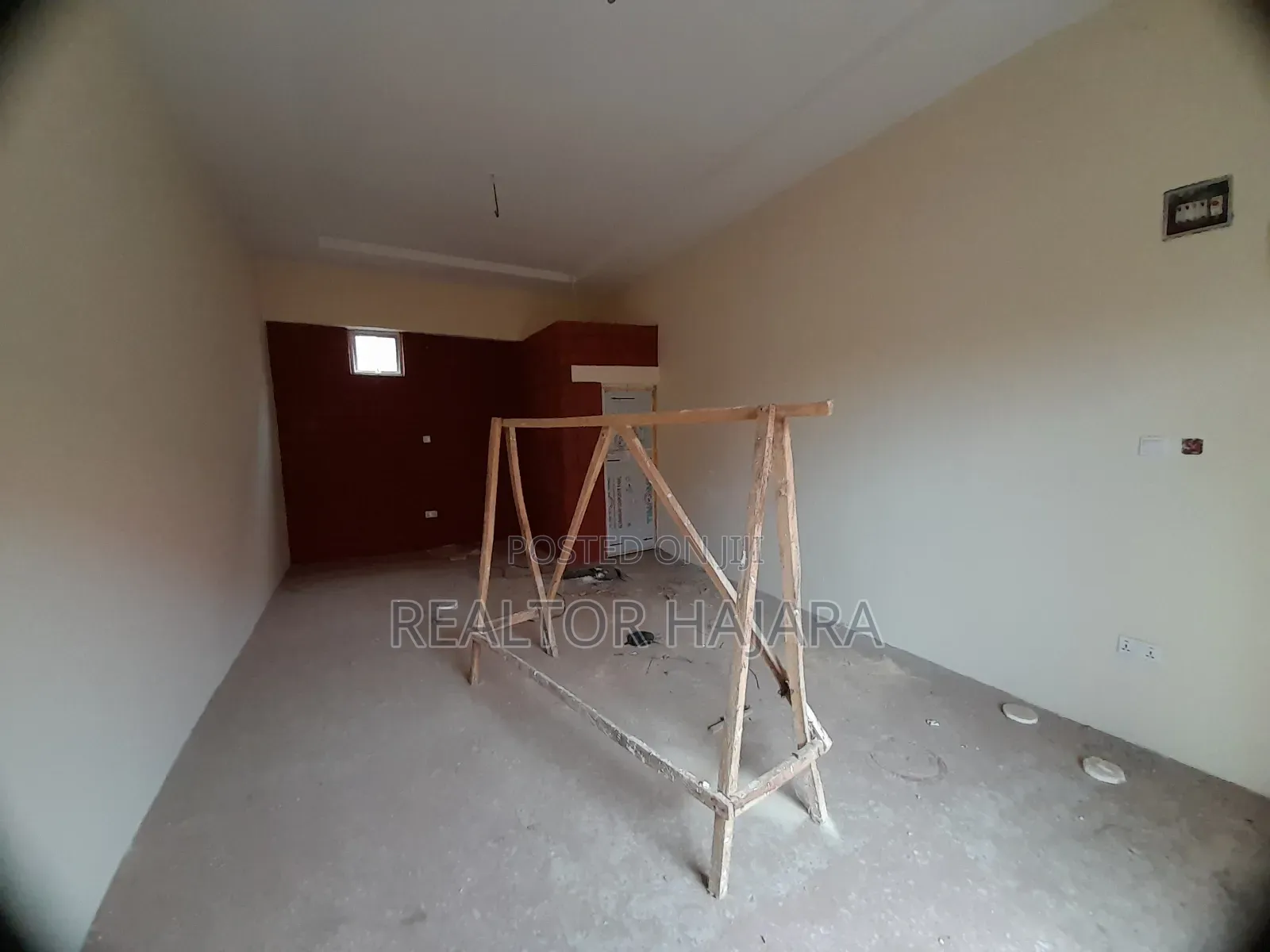 Shoping Mall Shops Available for Rent at Fo1 Market Kubwa in Kubwa