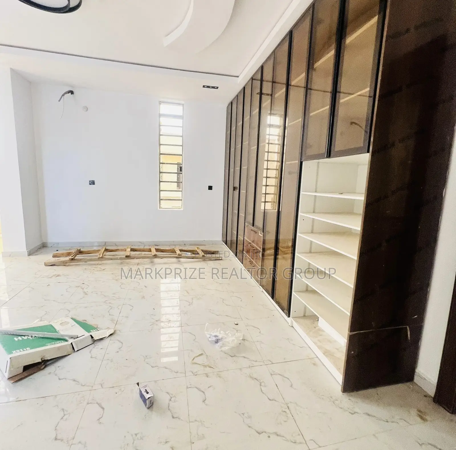 4bdrm Duplex in Ogba Lagos for sale in Ogba