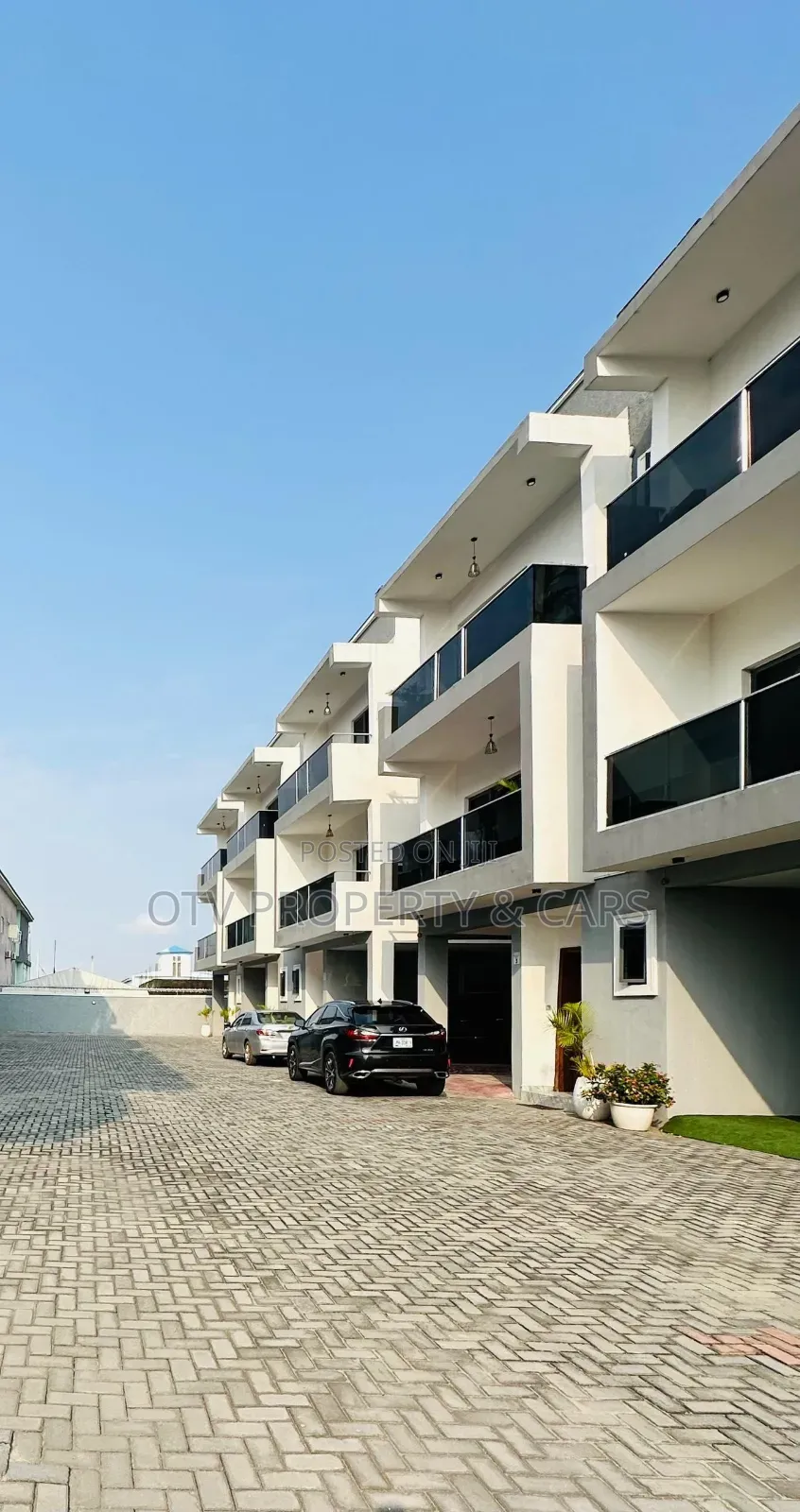 Furnished 4bdrm Townhouse/Terrace in Ikate for sale in Ikate