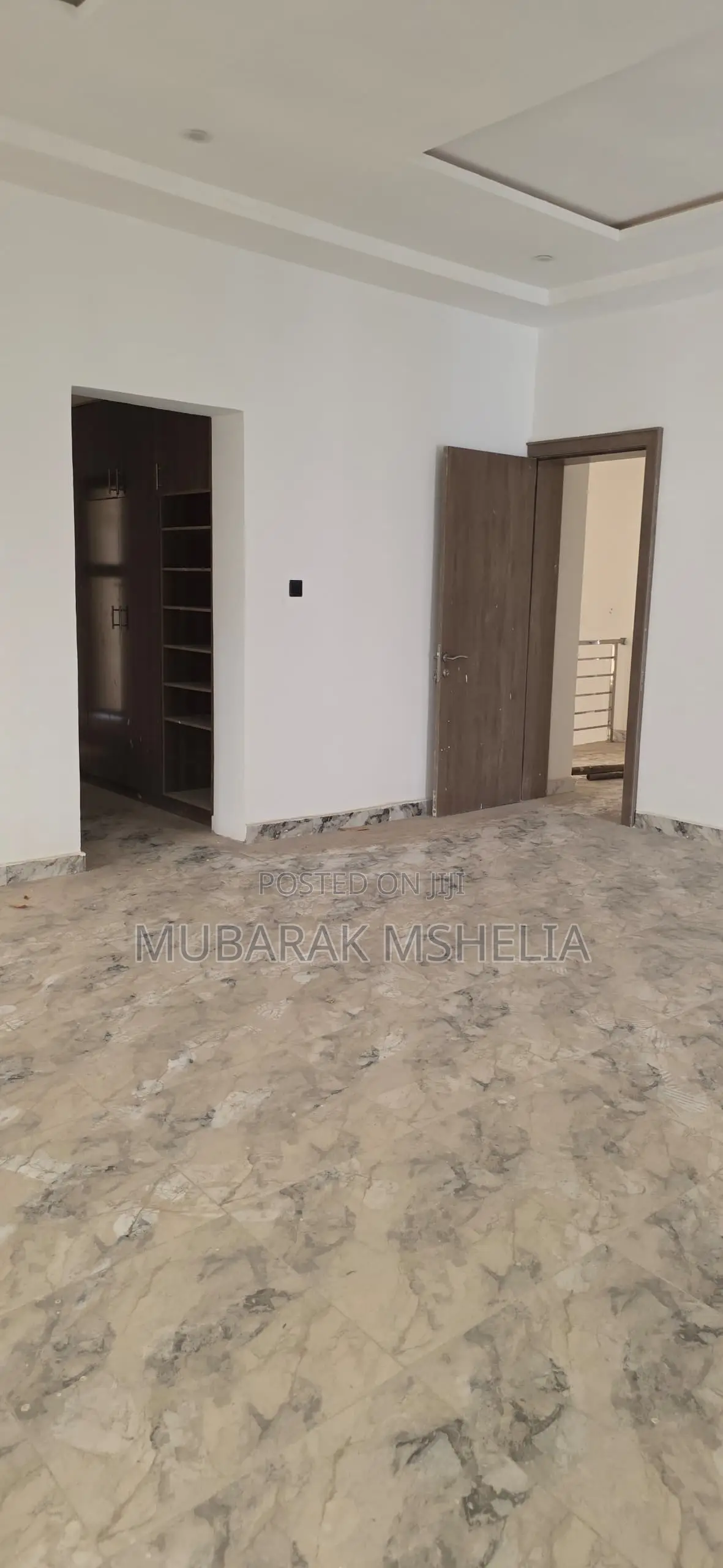 5bdrm Duplex in Kado for sale in Kado
