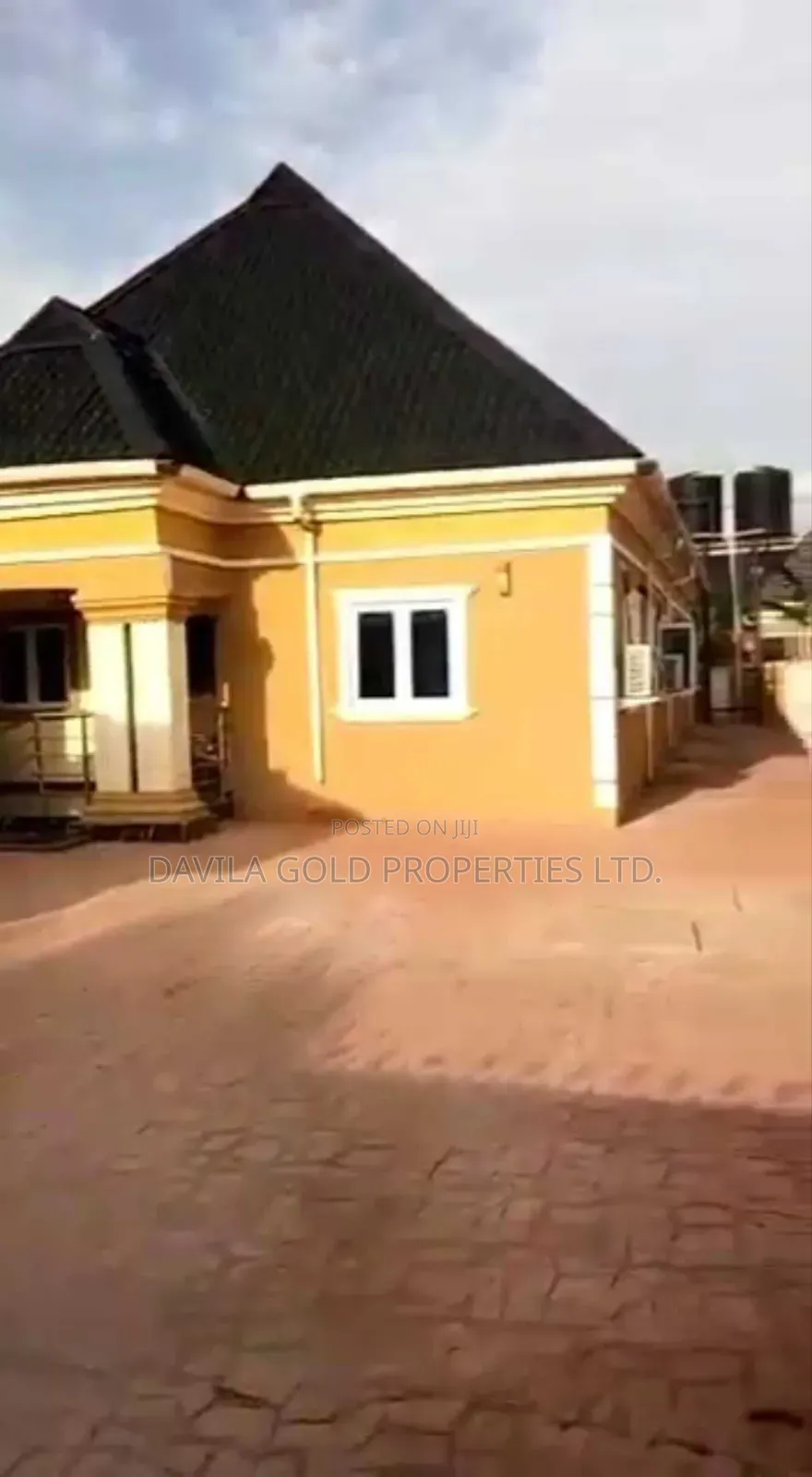 4bdrm Bungalow in Benin City for sale in Benin City