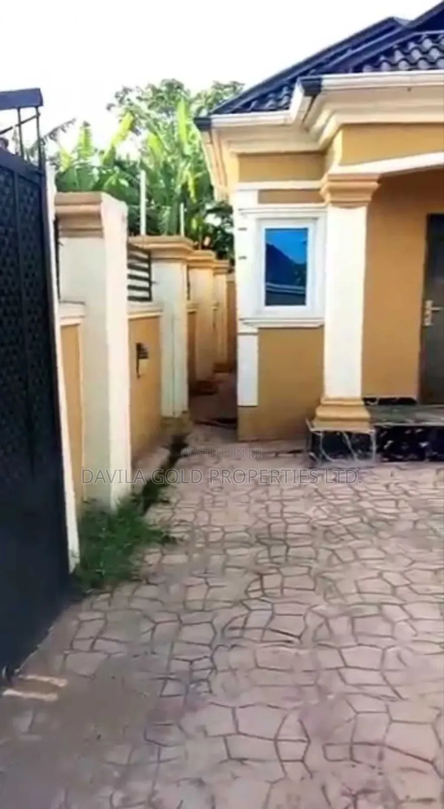 4bdrm Bungalow in Benin City for sale in Benin City