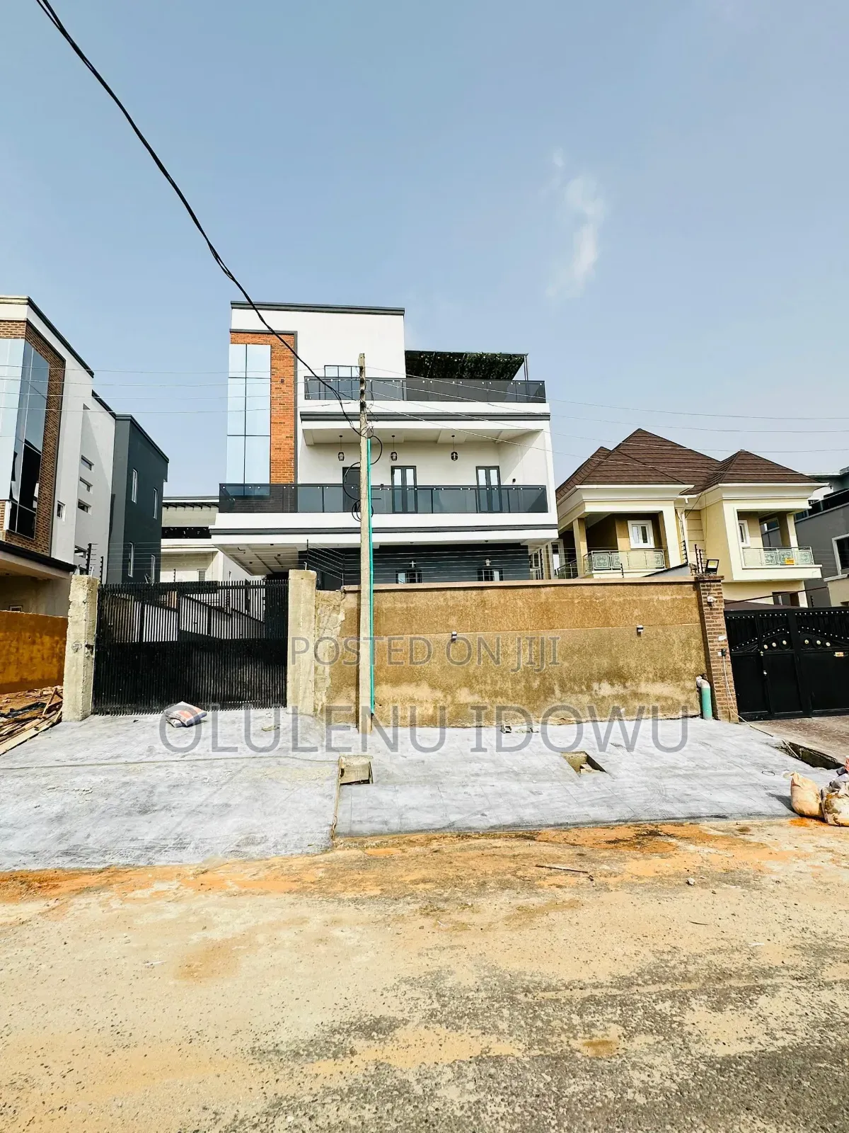 Furnished 5bdrm Duplex in GRA Phase 2 Shangisha for sale in GRA Phase 2 Shangisha