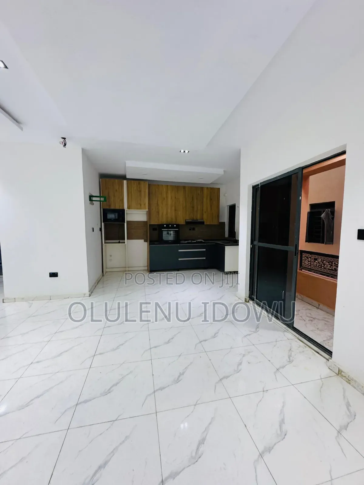Furnished 2bdrm Block of Flats in Ikeja for sale in Ikeja