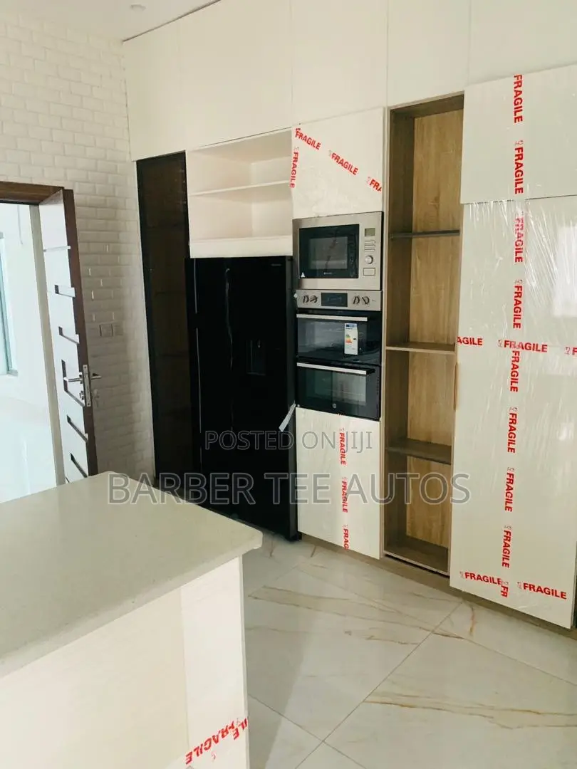 Victory Park Estate in Lekki Phase 1