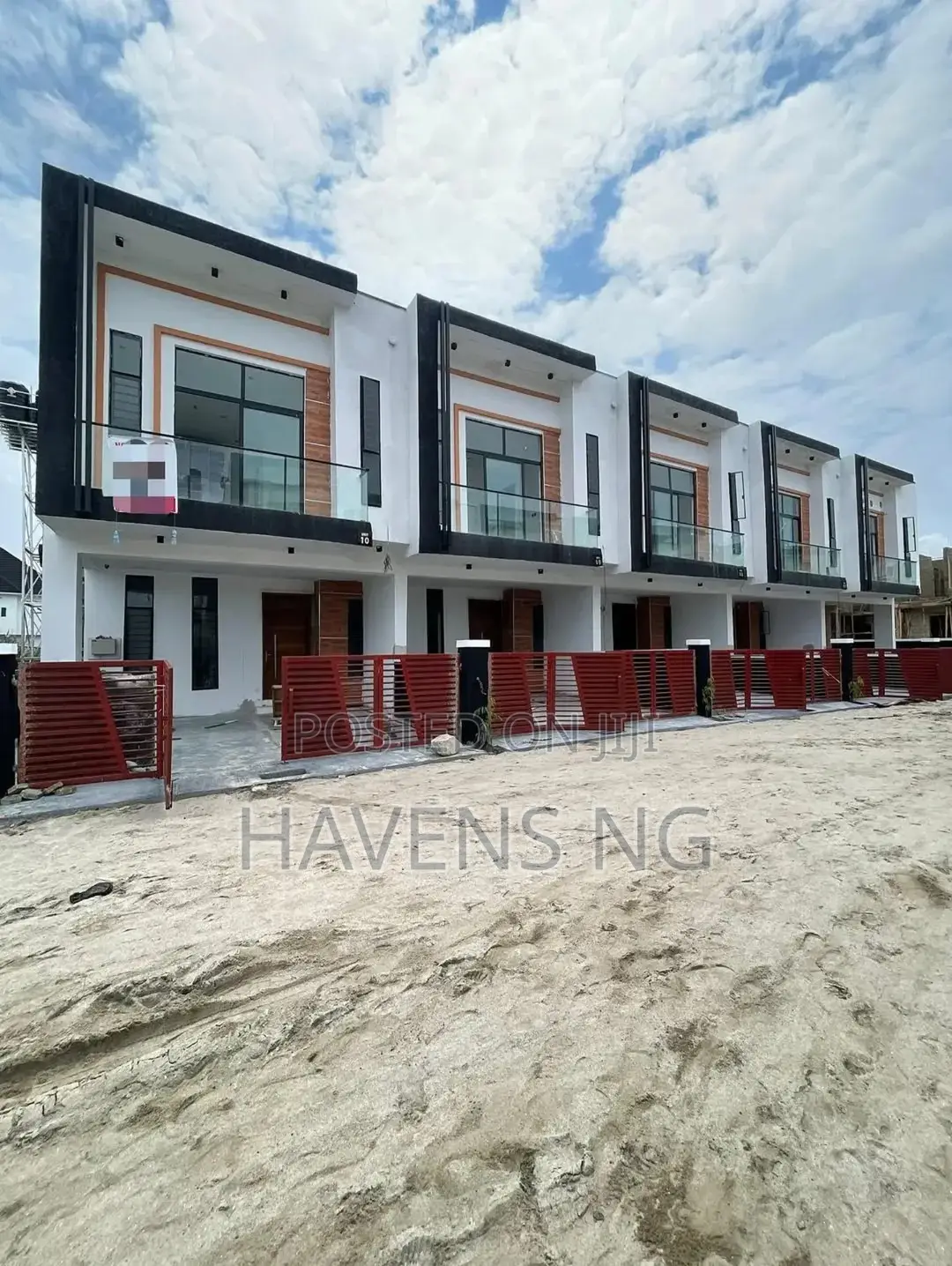 4bdrm Townhouse/Terrace in Ikota for sale in Ikota