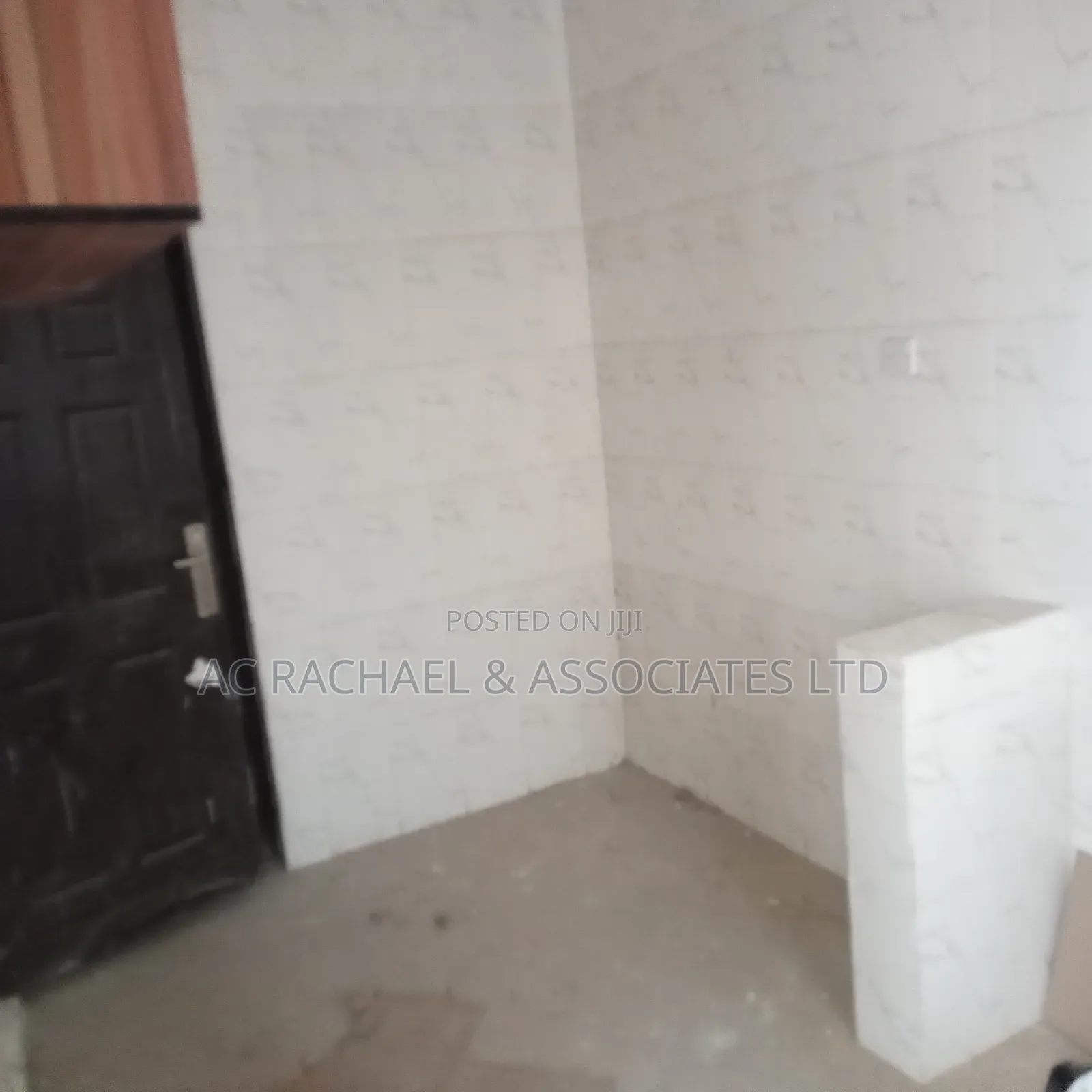 3bdrm Apartment in Hossana, Isolo for rent in Isolo
