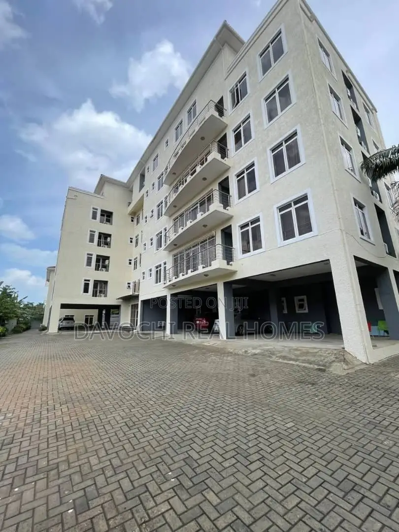 4bdrm Apartment in Old Ikoyi for rent in Old Ikoyi
