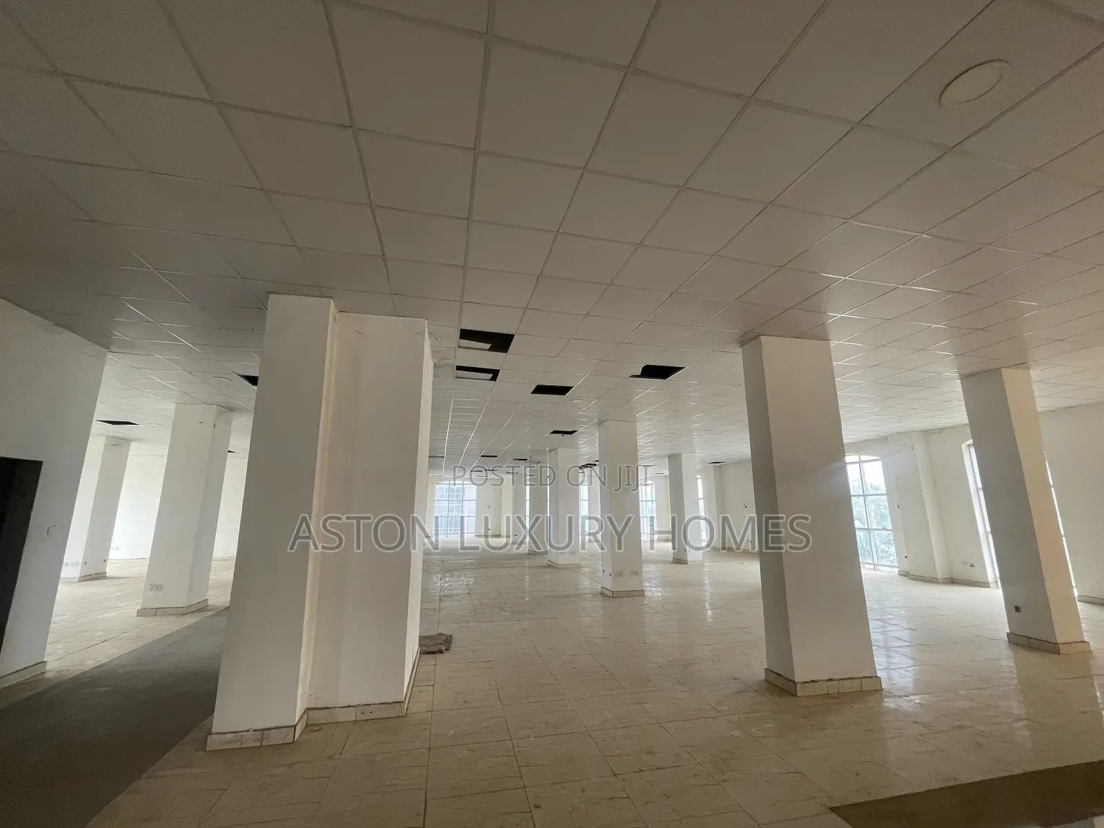 Newly Built Office Space for Rent in Jahi