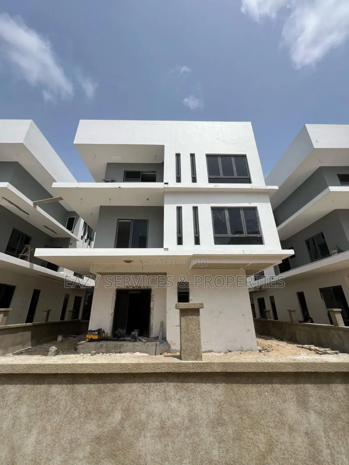 6bdrm Detached Duplex In Old Ikoyi For Sale in Old Ikoyi