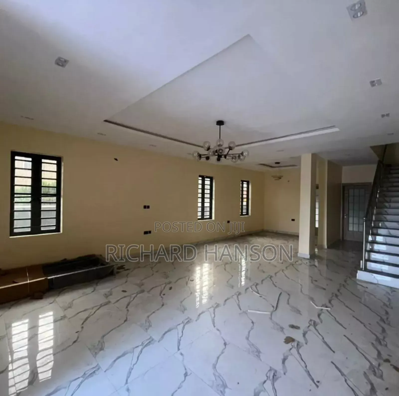 5bdrm Duplex in Inside Lekki Phase 1 for sale in Lekki Phase 1