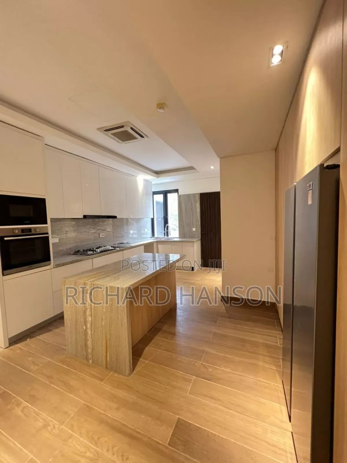 4bdrm Maisonette in Inside Banana Island for sale in Banana Island