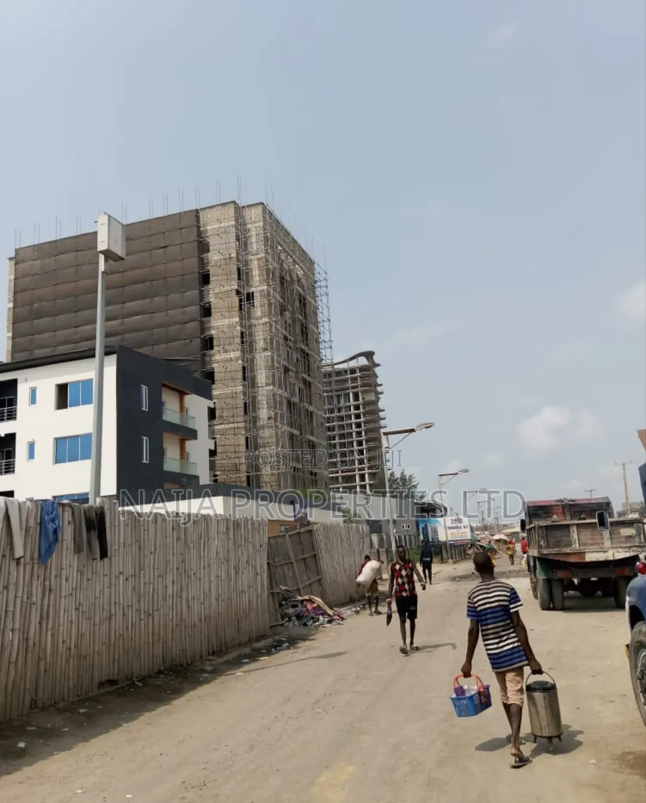 3bdrm Apartment in Oniru, Victoria Island for sale in Victoria Island