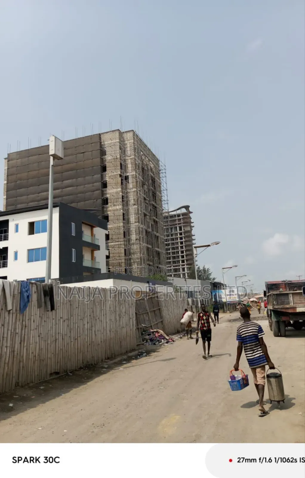 3bdrm Apartment in Oniru, Victoria Island for sale in Victoria Island