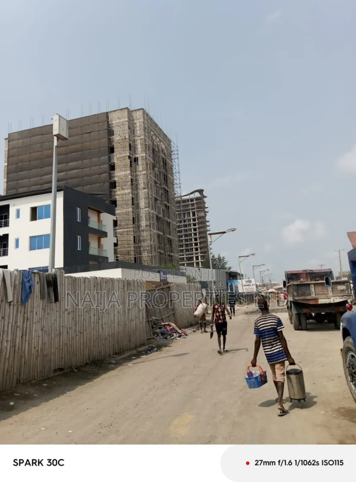 3bdrm Apartment in Oniru, Victoria Island for sale in Victoria Island