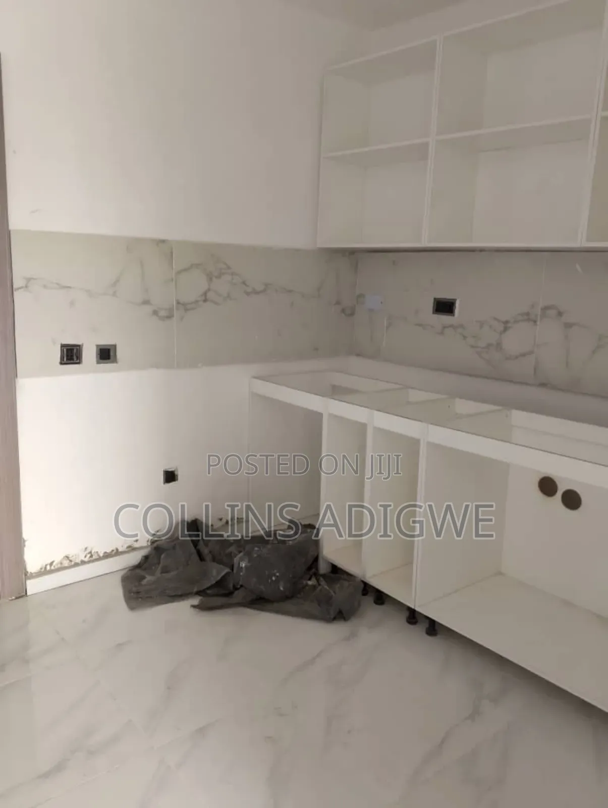 3bdrm Apartment in Vi Lagos, Victoria Island for sale in Victoria Island