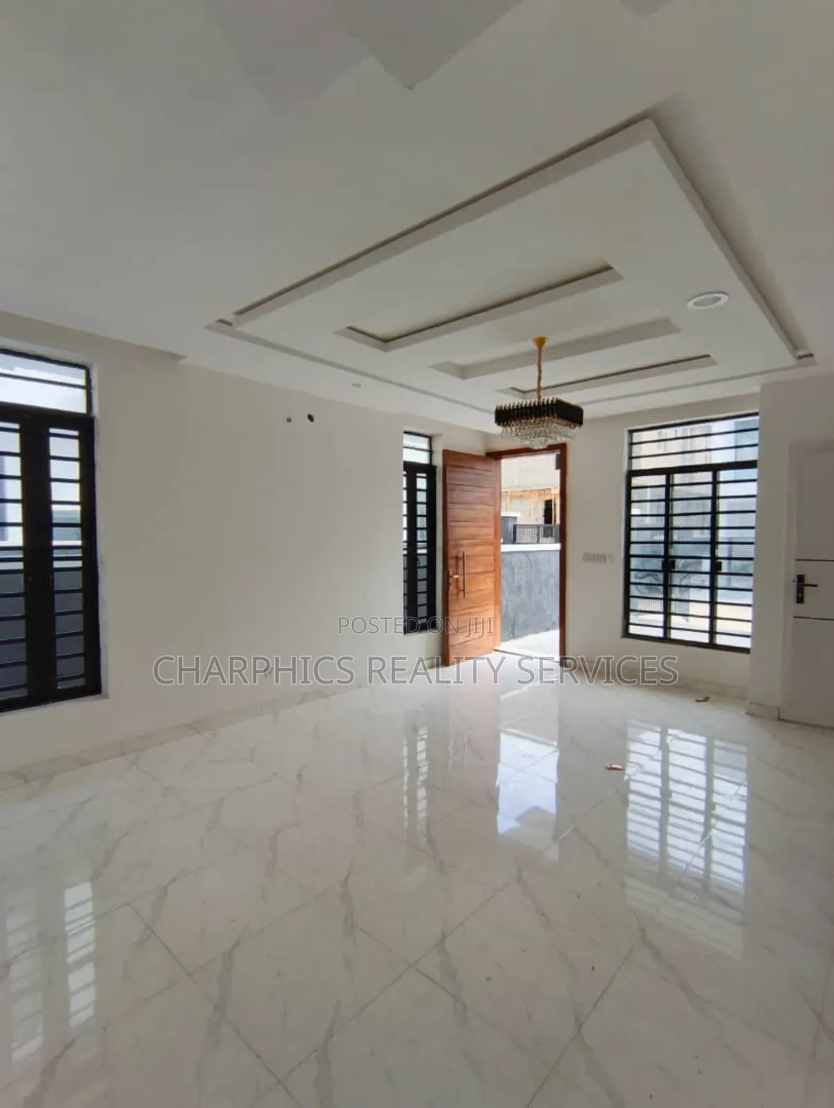 4bdrm Duplex in Ikota for rent in Ikota