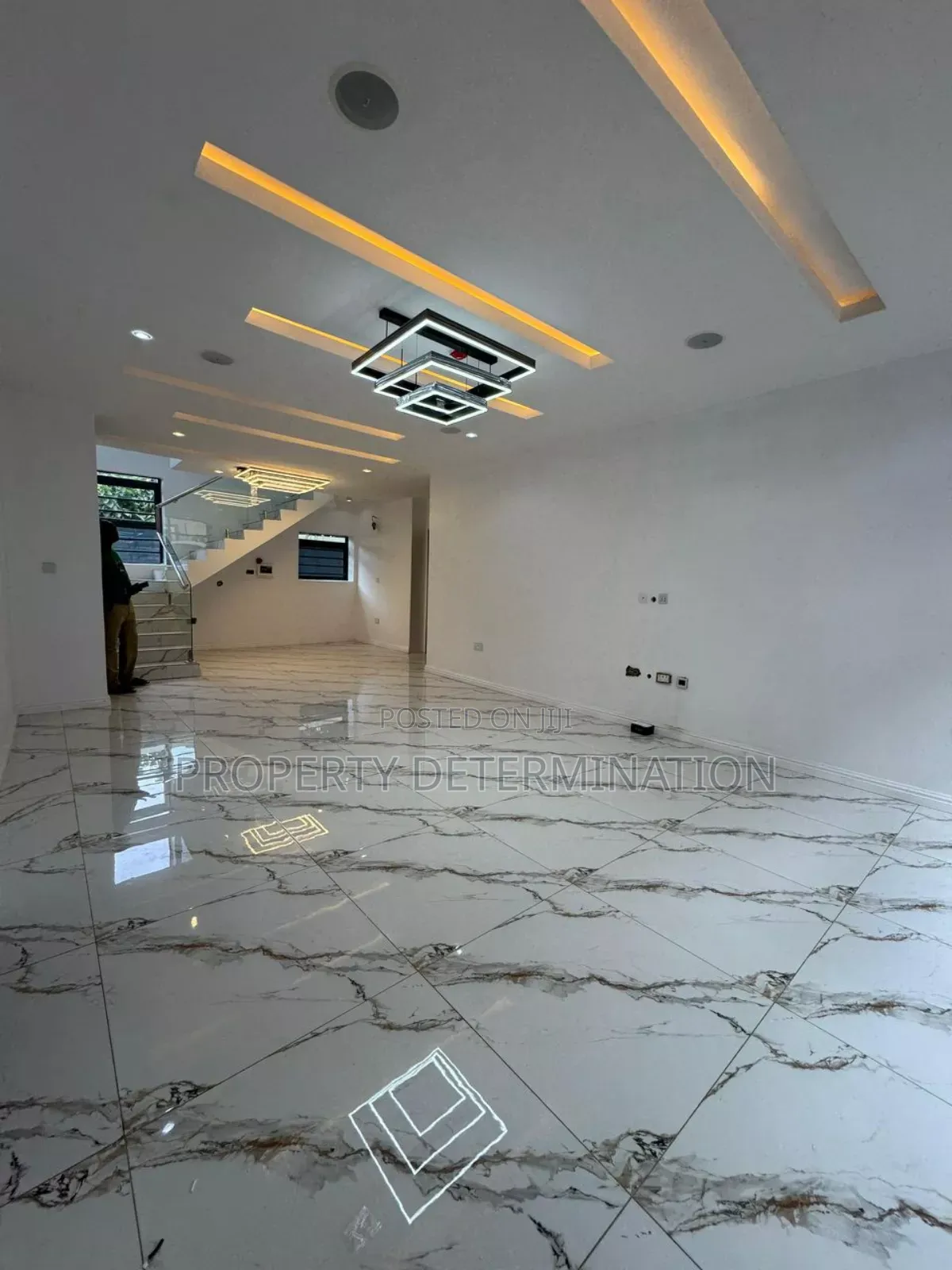 5bdrm Duplex in Omole Estate Phase 2 for sale in Omole Phase 2