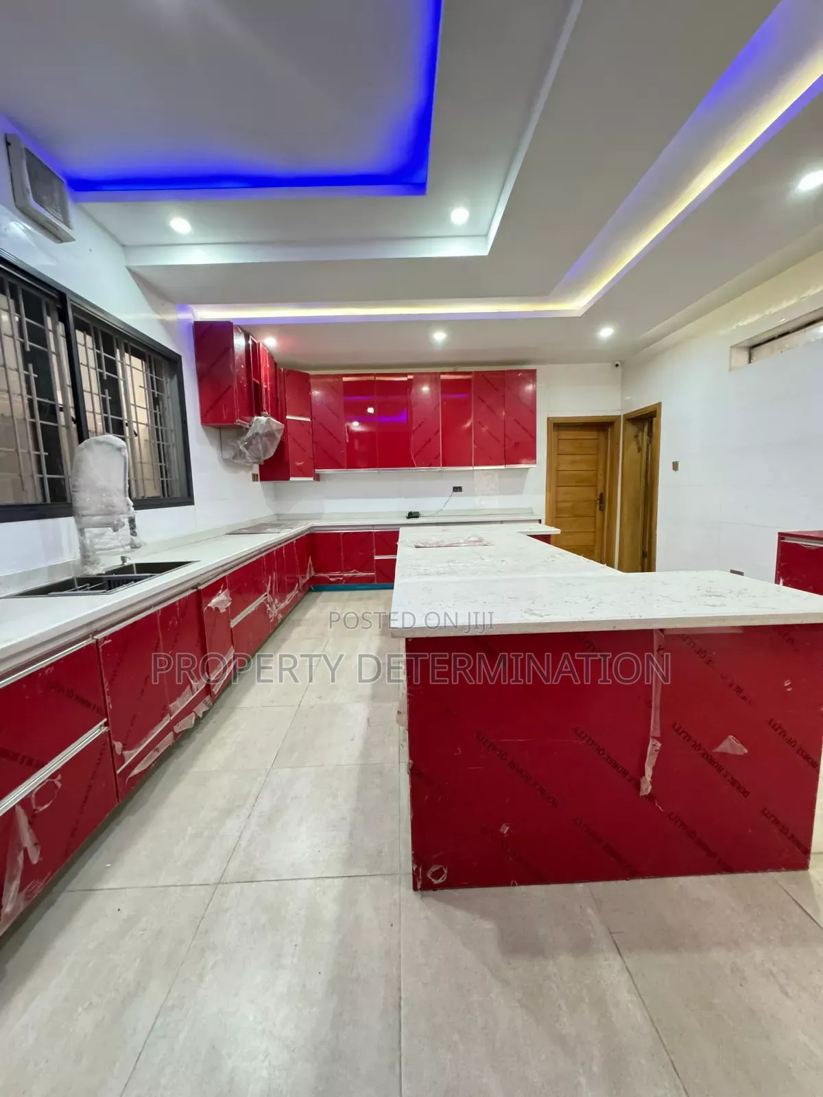 5bdrm Duplex in Omole Phase 1 for sale in Omole Phase 1