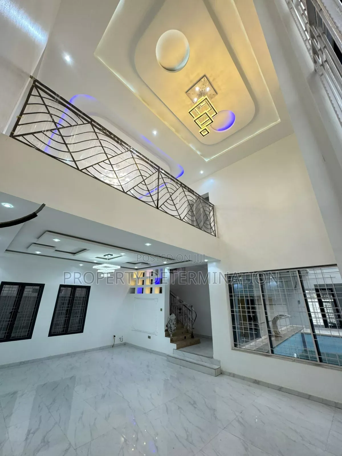 5bdrm Duplex in Omole Phase 1 for sale in Omole Phase 1