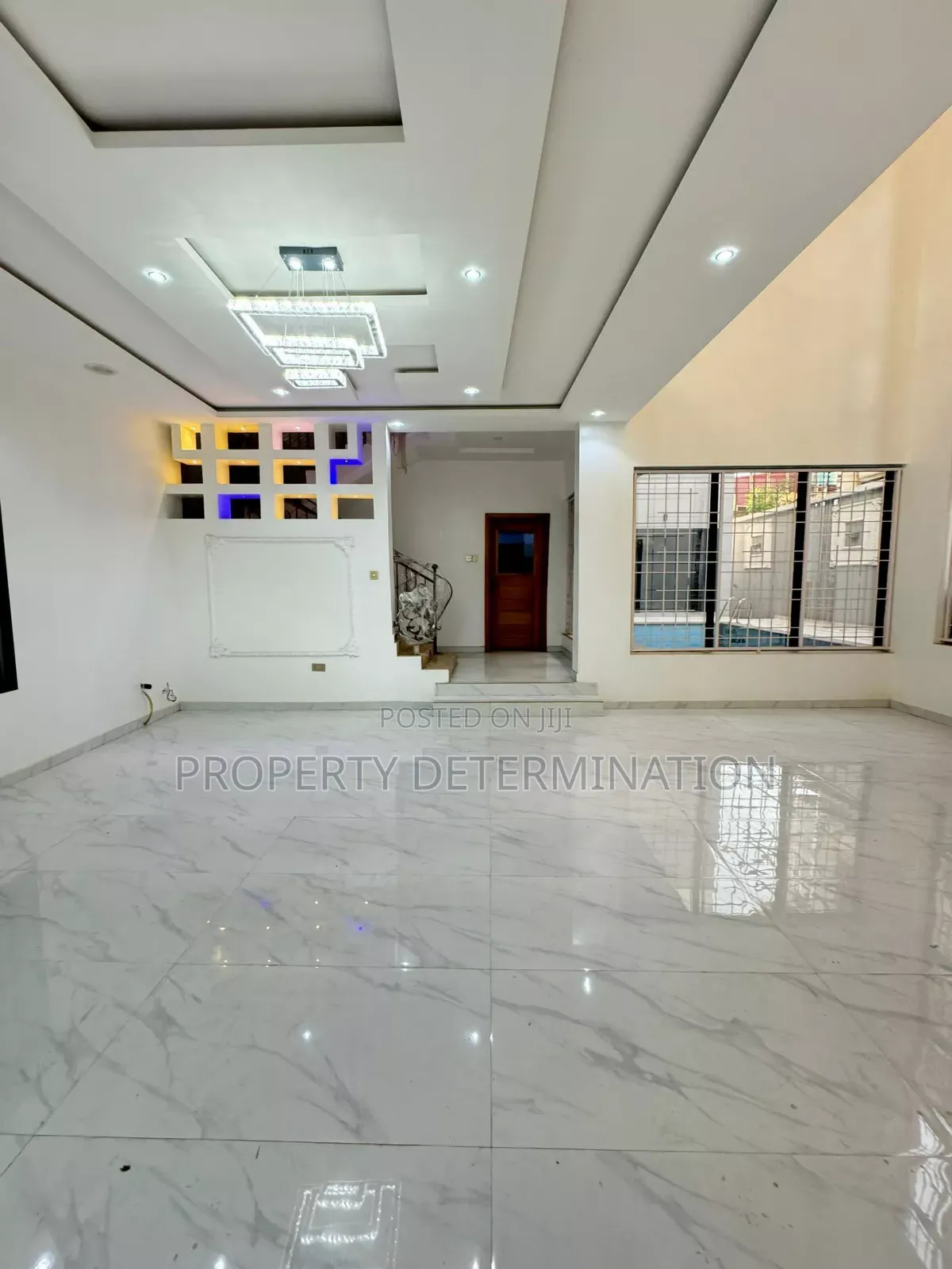 5bdrm Duplex in Omole Phase 1 for sale in Omole Phase 1