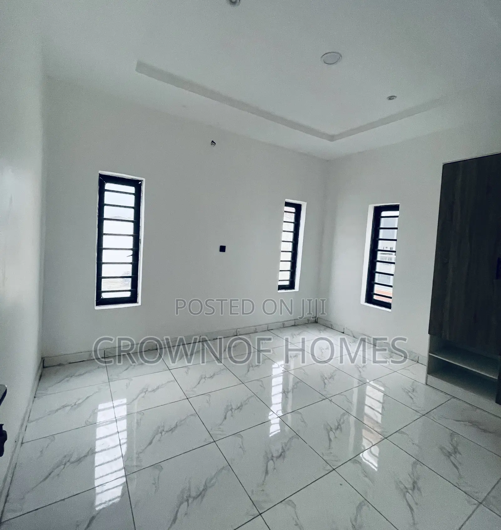 5bdrm Duplex in Sangotedo for sale in Sangotedo