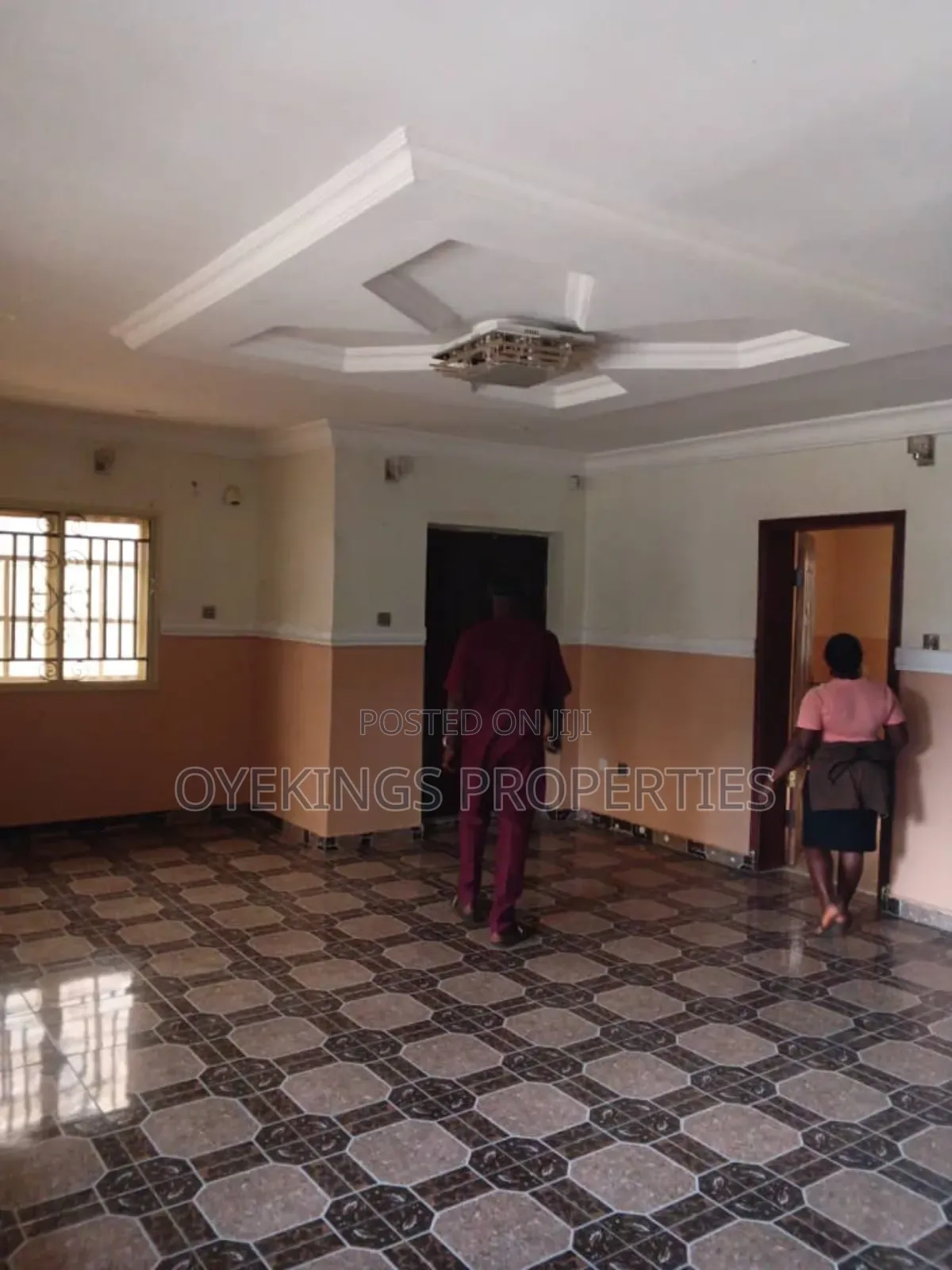 4bdrm Bungalow in Aseyori Estate, Ologuneru for sale in Ologuneru