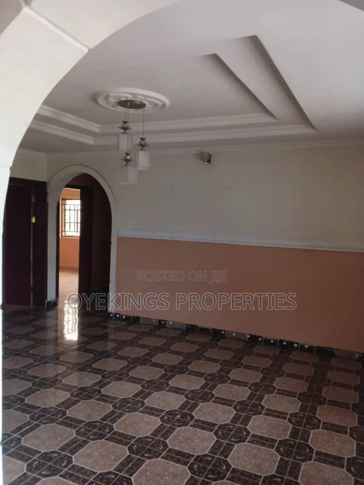 4bdrm Bungalow in Aseyori Estate, Ologuneru for sale in Ologuneru