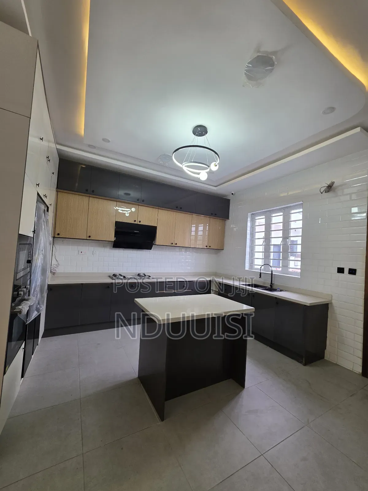 5bdrm Duplex in Megamond Estate, Lekki Phase 1 for sale in Lekki Phase 1
